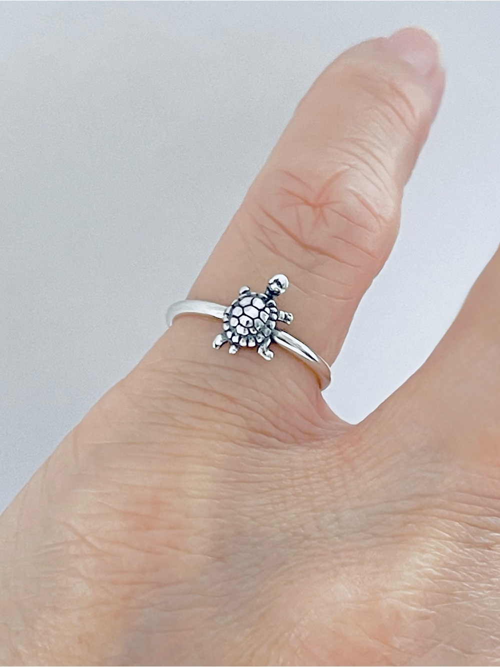 Sterling Silver Small Turtle Ring, Sea Animal Rings, Beach Turtles Jewelry